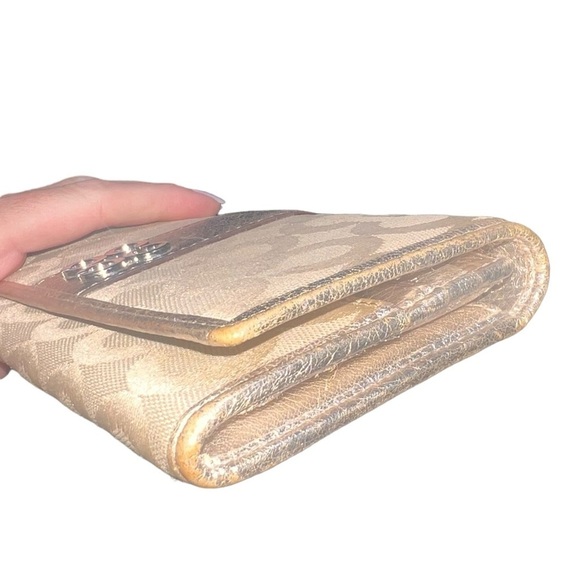 {Coach Julia Op Art Gold Monogram Canvas & Metallic Leather Long Snap Wallet} - Picture 5 of 11
